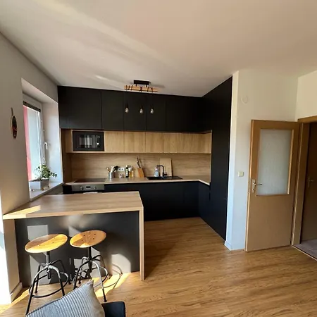 Blackwood Kitchen *